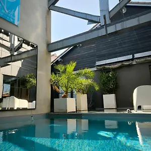 Be Loft Pool&spa Bed & Breakfast
