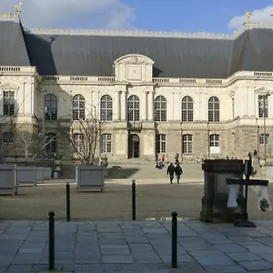 De Condate Bed & Breakfast Rennes