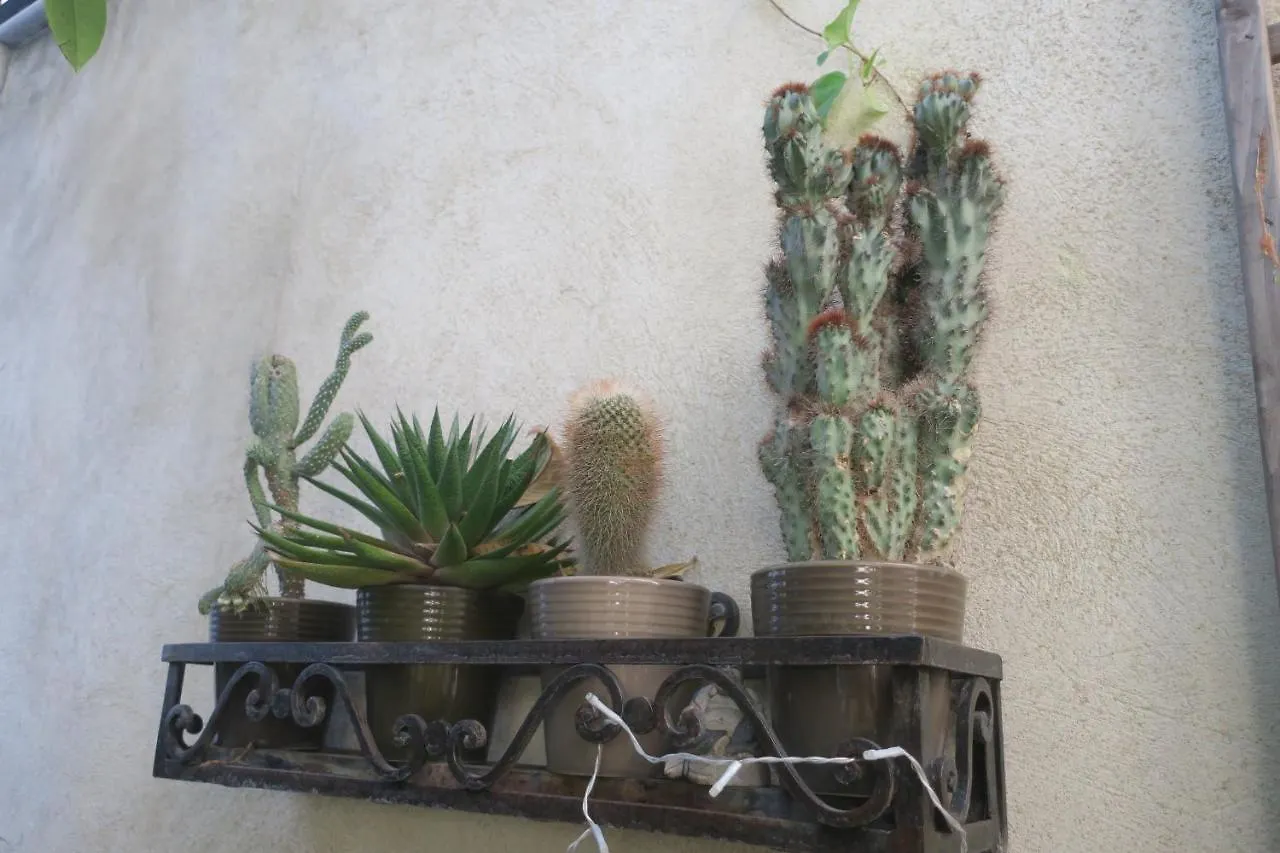 Bed and Breakfast Tombe La Nefle Avignone 0*,  Francia